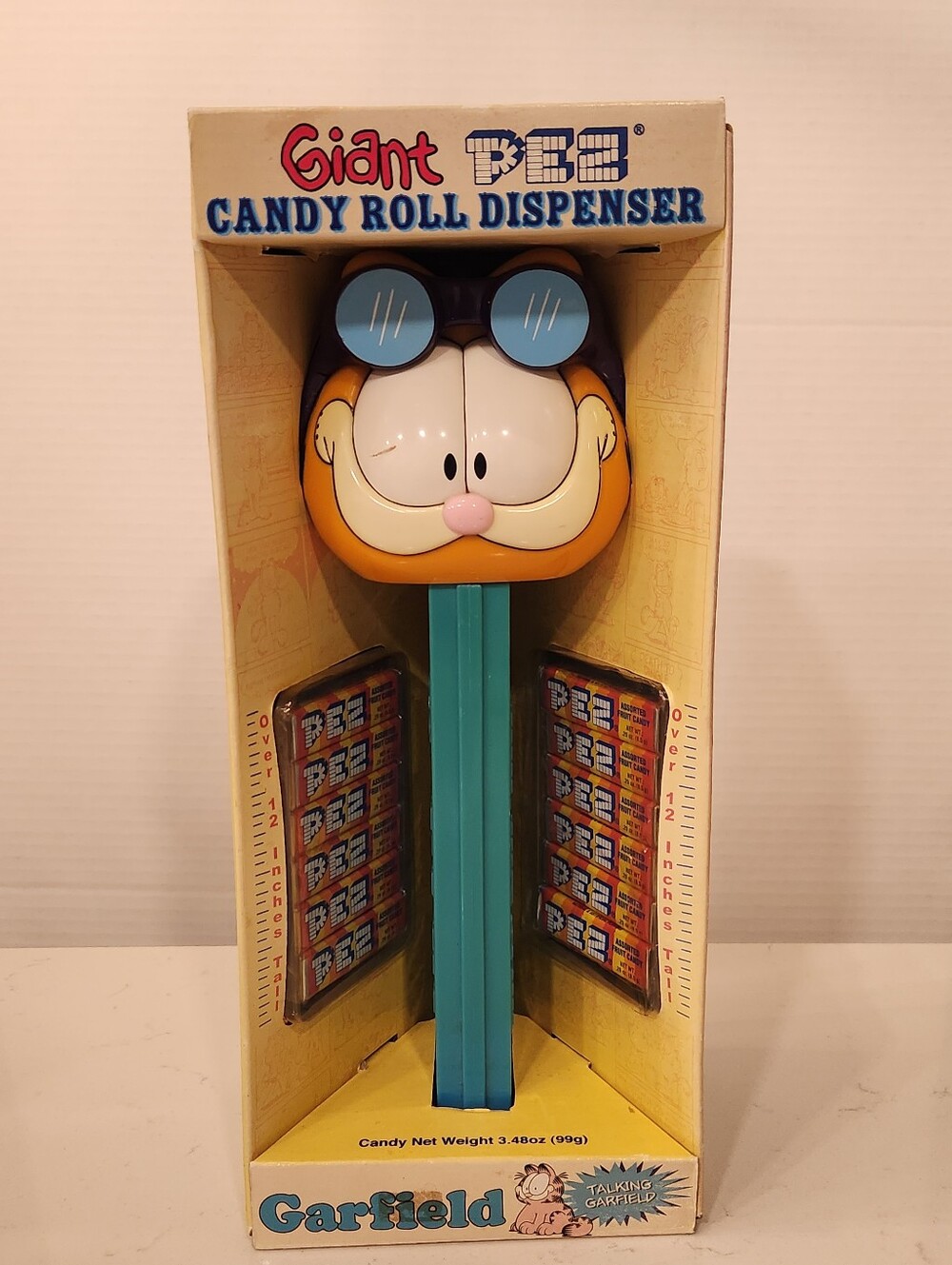 Garfield Giant Pez Dispenser - Picture 3 of 6